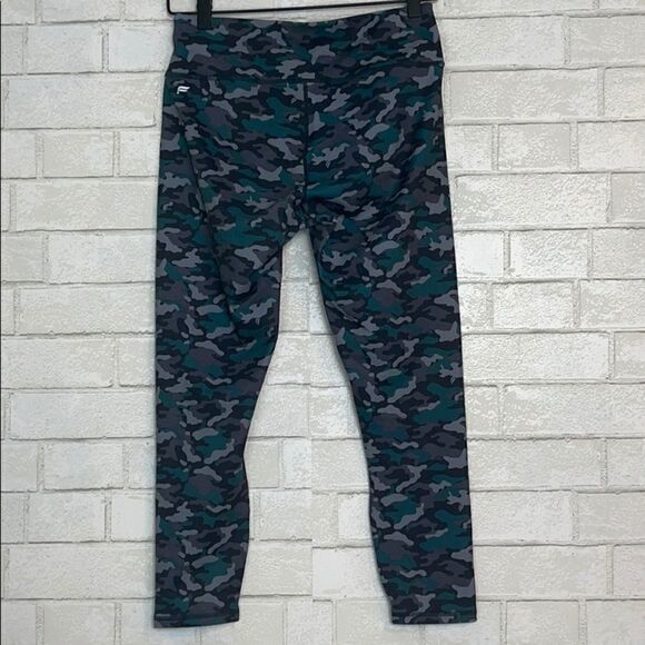 Fabletics High Waist Powerhold Camo Capri Leggings - Picture 3 of 5